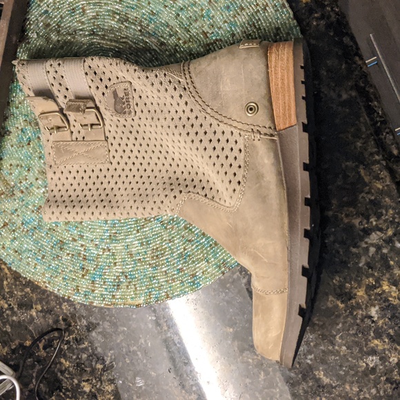 Sorel Major Pull On boots - Picture 2 of 11